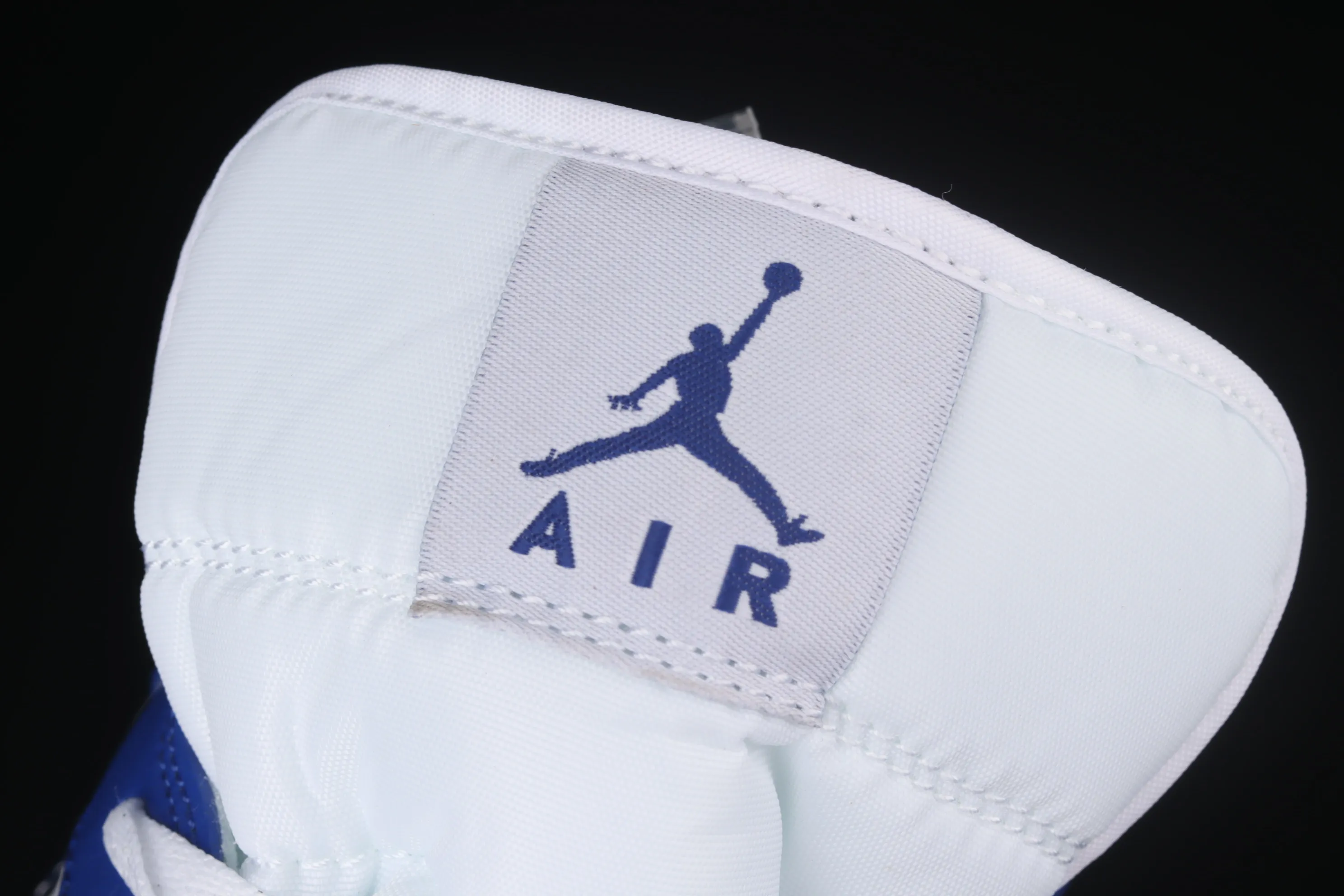 All categories Air Jordan Jordan series basketball shoes Air Jordan 1 Mid Air Jordan 1 Mid AJ1 Joe 1 Kentucky Blue Zhongbang basketball shoes BQ6472-104